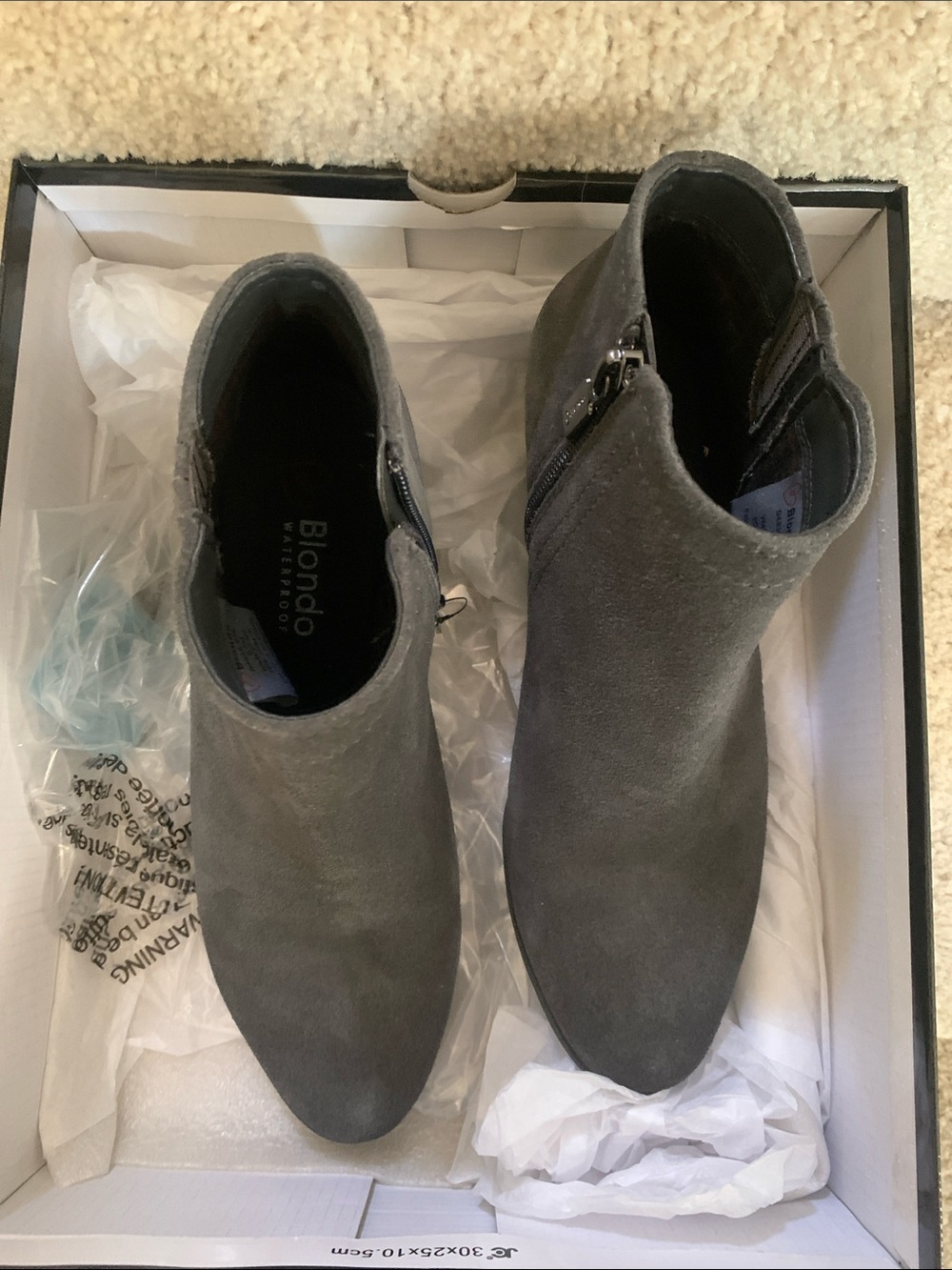 Blondo Gray Suede Zip Ankle Booties Size 6 1/2